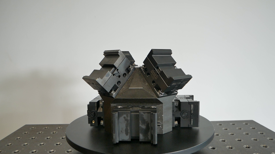 triCENTRO spaceGRIP tripoxyMINERAL still4